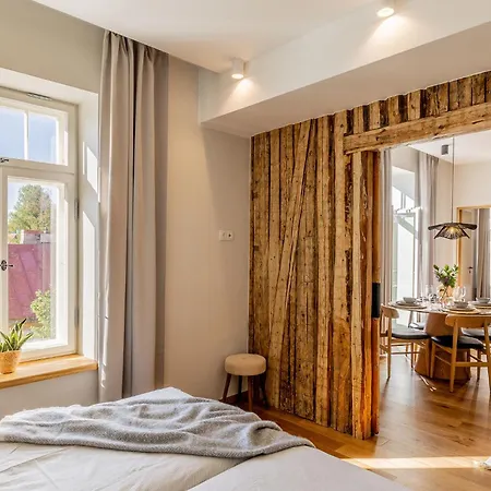 Freinholdi Maja Külaliskorter 3 - Balcony